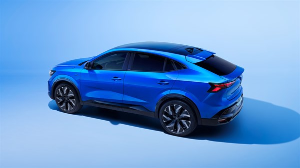 Renault Rafale full hybrid E-Tech