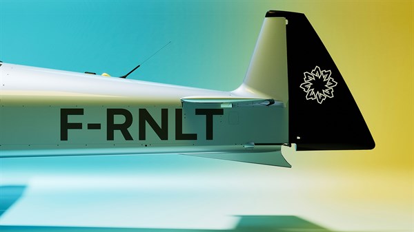 4 mouvements - Renault 4 E-Tech electric