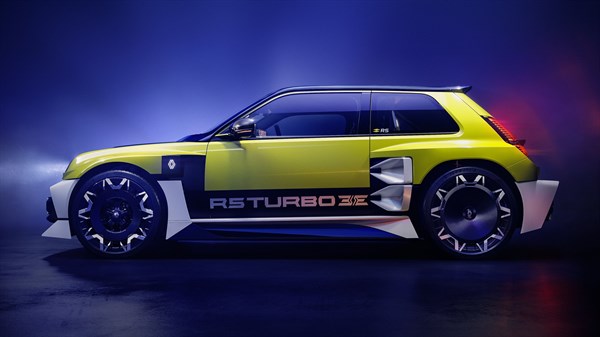 iconic and ultra-sporty profile  - Renault 5 Turbo 3E