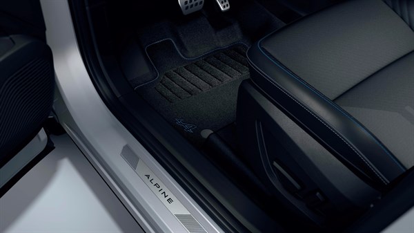 Renault Symbioz full hybrid E-Tech - esprit Alpine floor mats