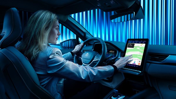 real-time navigation - Renault Symbioz full hybrid E-Tech