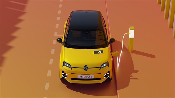 Charging AC - Renault 5 100% electric